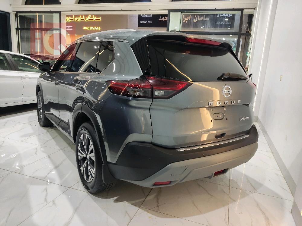 Nissan Rogue